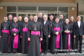 Komunikat z 64. Sesji Plenarnej Episkopatu Ukrainy title=