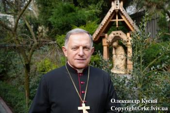 Auguri di Buona Pasqua da Mons. Arcivescovo di Leopoli Mieczyslaw Mokrzycki title=